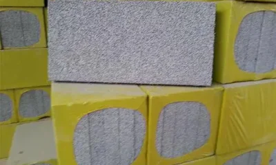 Mortier-anti-fissures-pour-plâtre-panneau-isolant